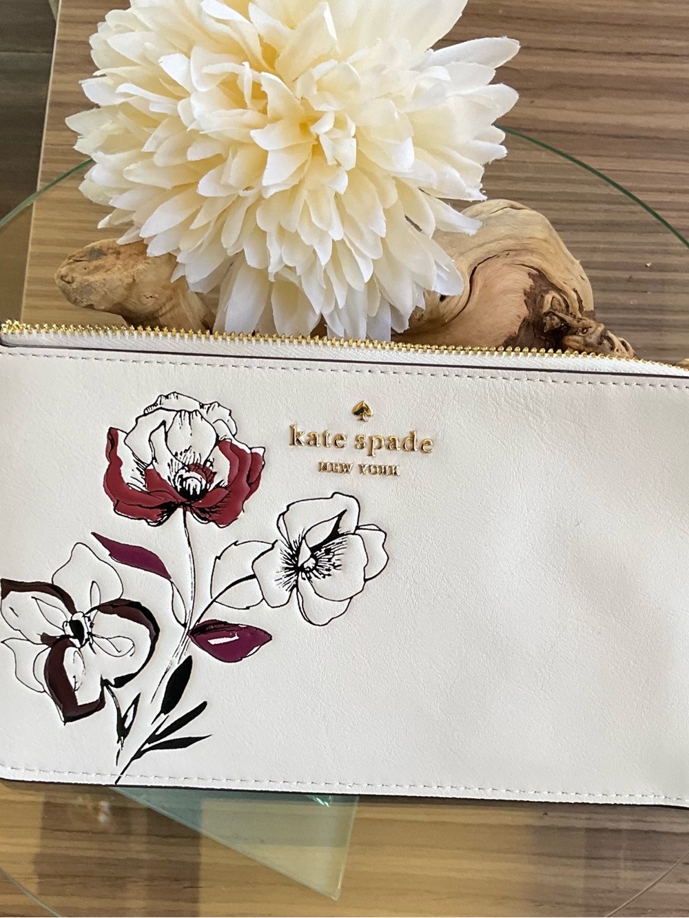 Kate Spade White Floral Zip Clutch with Gold Logo